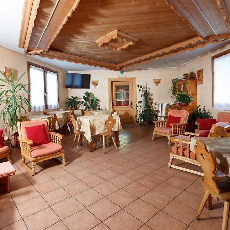 Hotel Villa Rina Bormio Exteriör bild