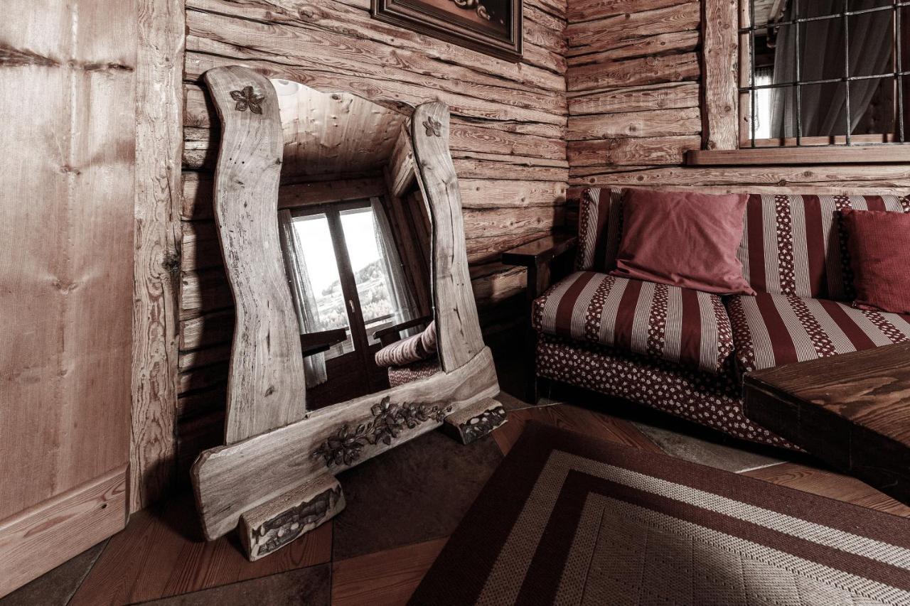 Hotel Villa Rina Bormio Exteriör bild