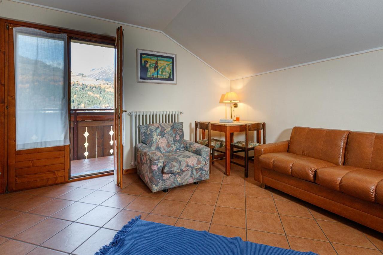 Hotel Villa Rina Bormio Exteriör bild
