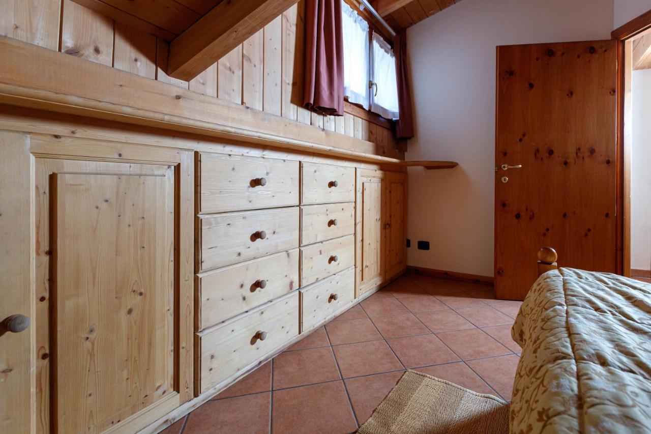Hotel Villa Rina Bormio Exteriör bild