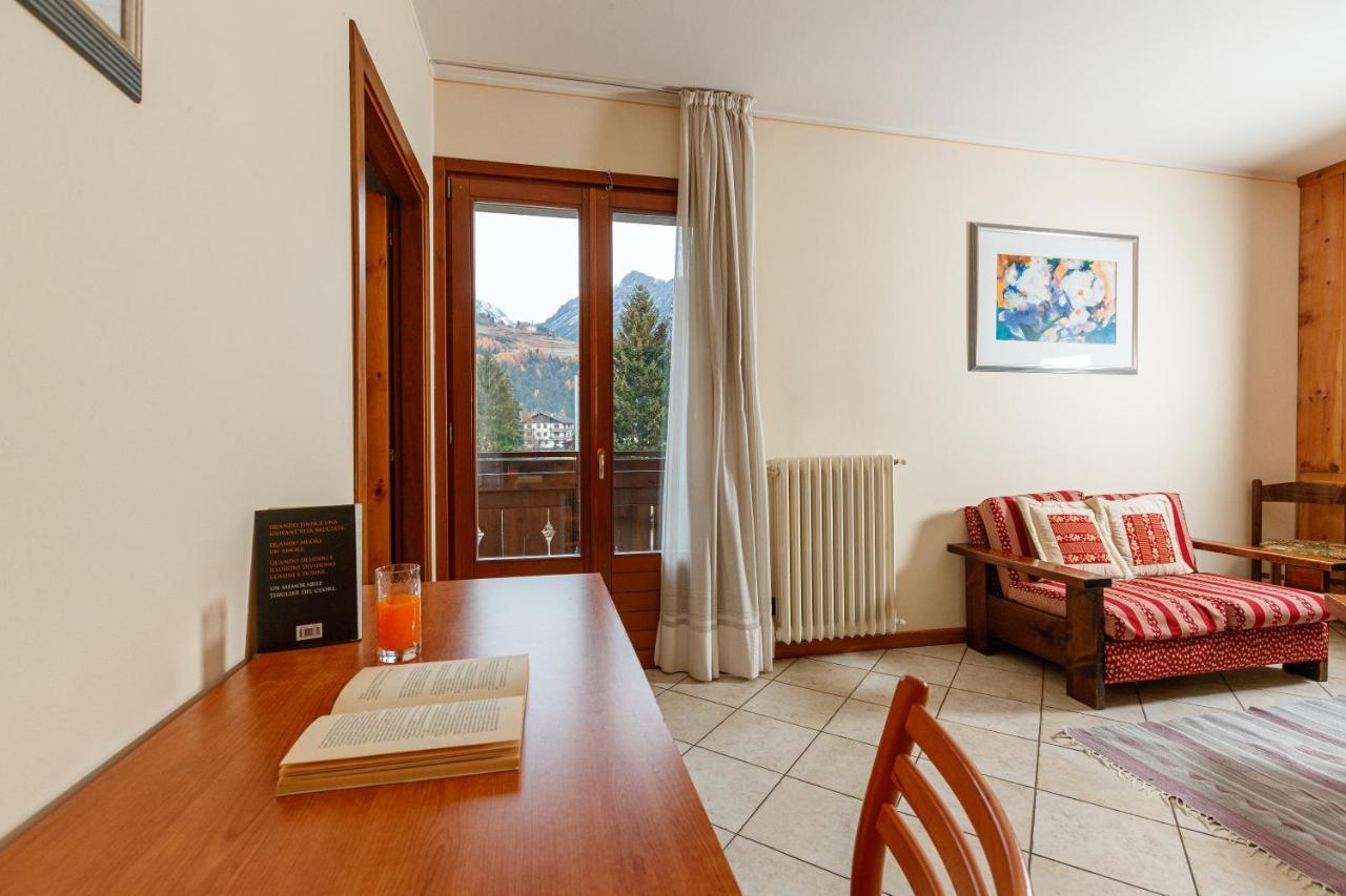 Hotel Villa Rina Bormio Exteriör bild