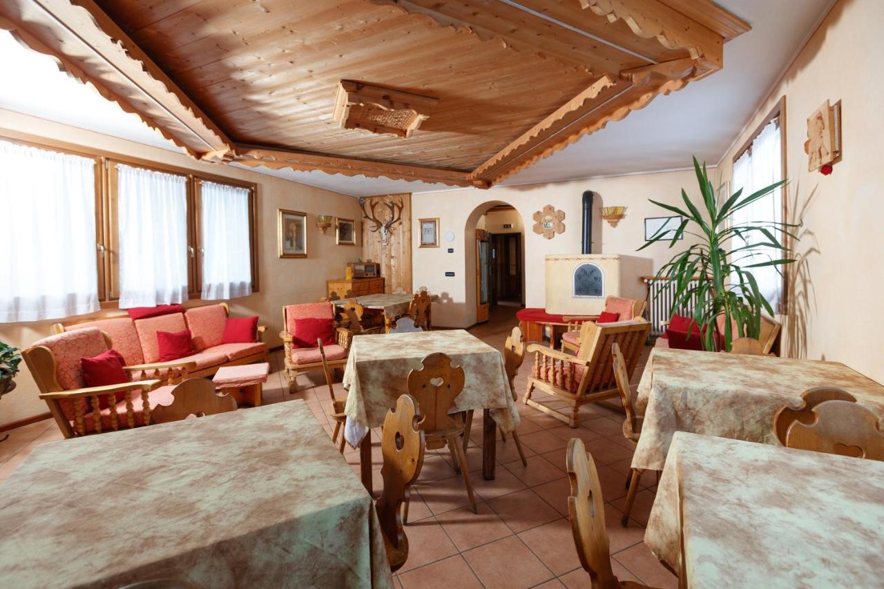 Hotel Villa Rina Bormio Exteriör bild