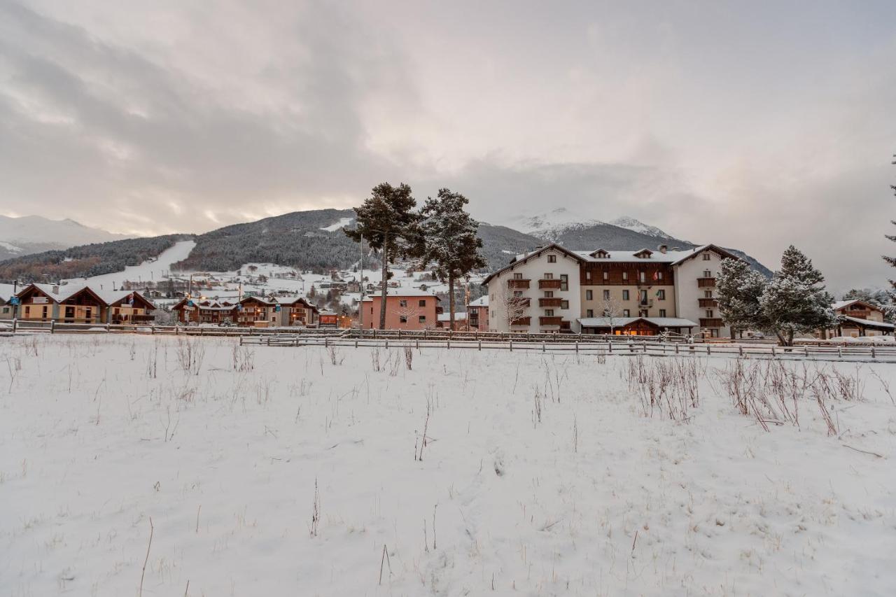 Hotel Villa Rina Bormio Exteriör bild